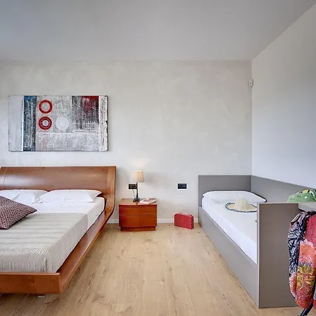 700 Meter Zum Strand Mit Privatpool, Wlan, Meerblick Сasa de vacaciones Medulin